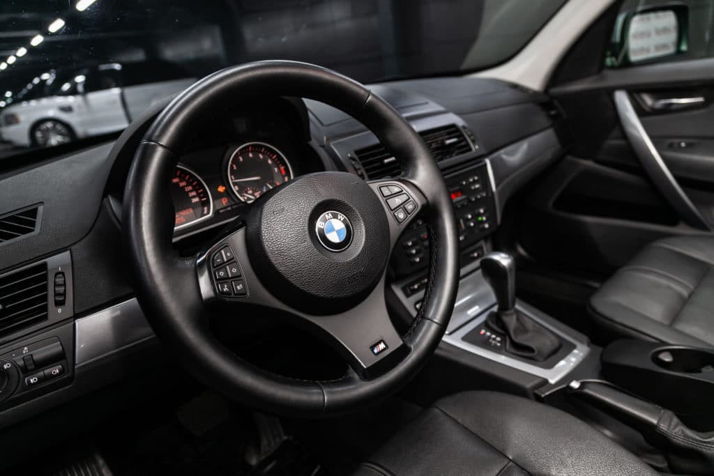 Anleitung BMW E92 E90 E9x Spiegelkappen demontieren 3er Video